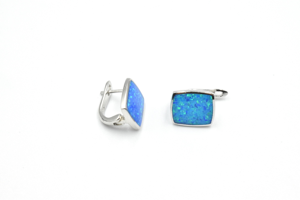 silver earrings with opal 