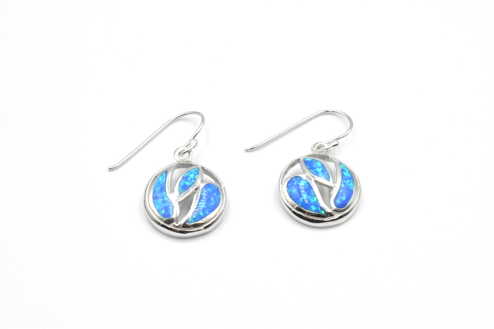 silver earrings with opal 