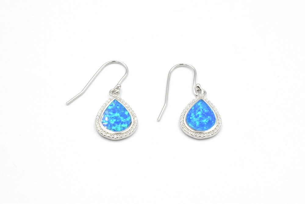 silver earrings with opal 