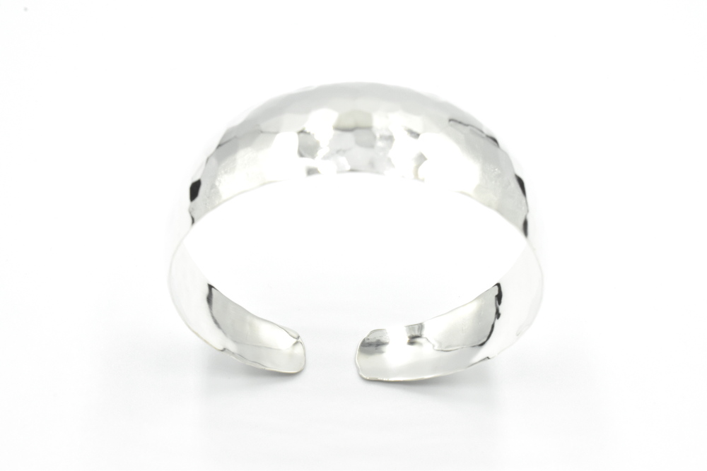 silver bracelet 