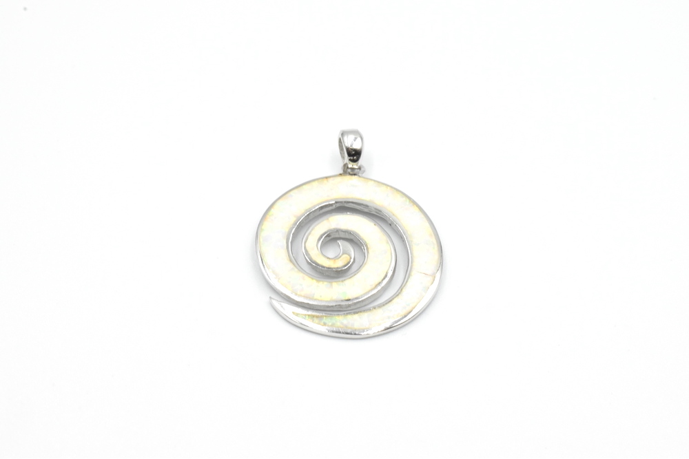silver pendant 