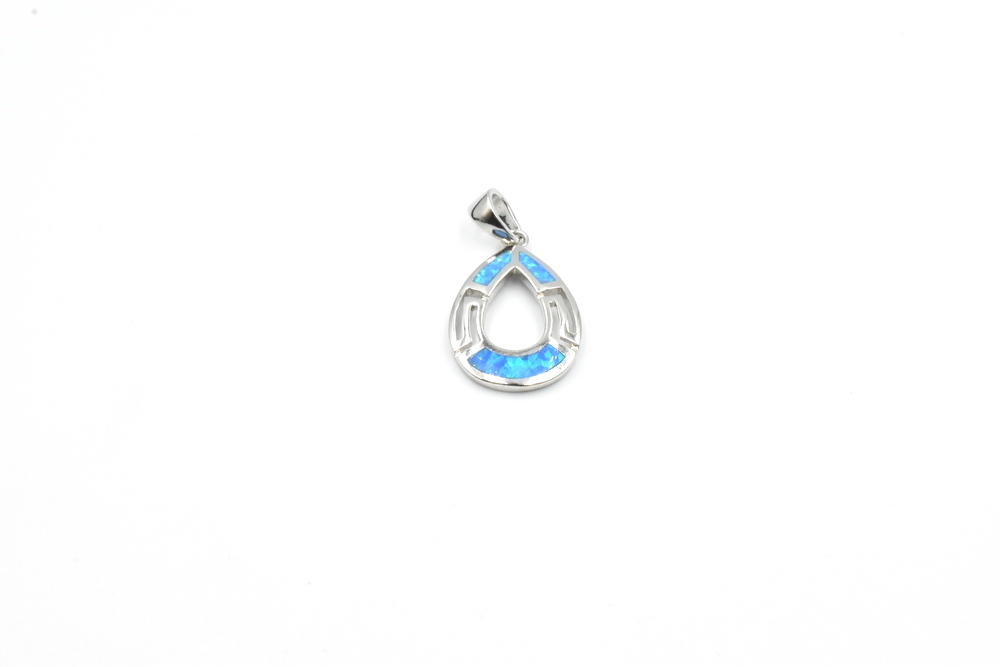 silver pendant 