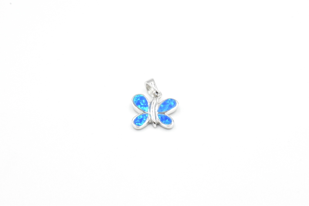 silver pendant 
