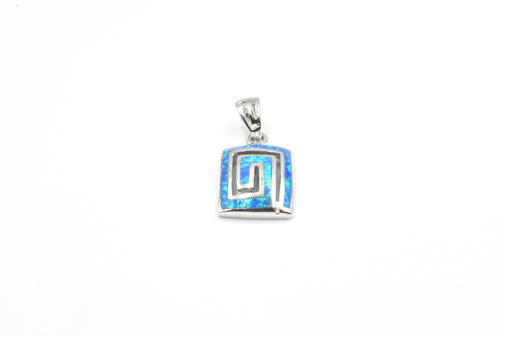 silver pendant 