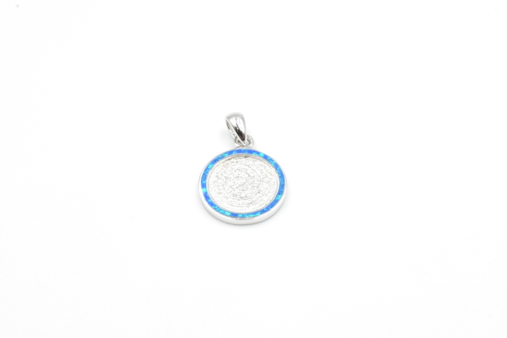silver pendant 