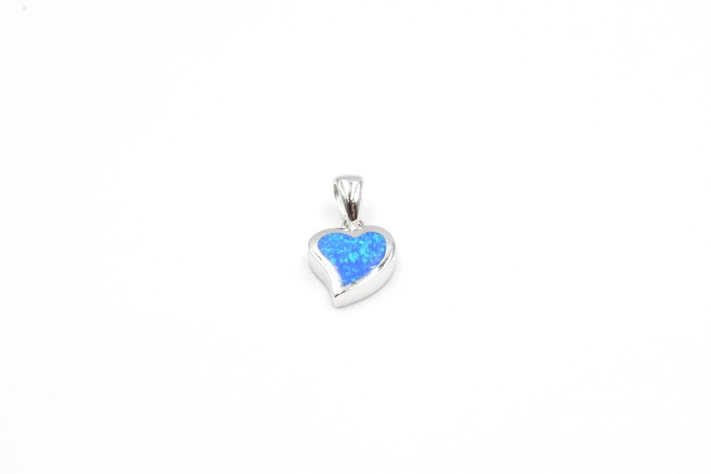 silver pendant 