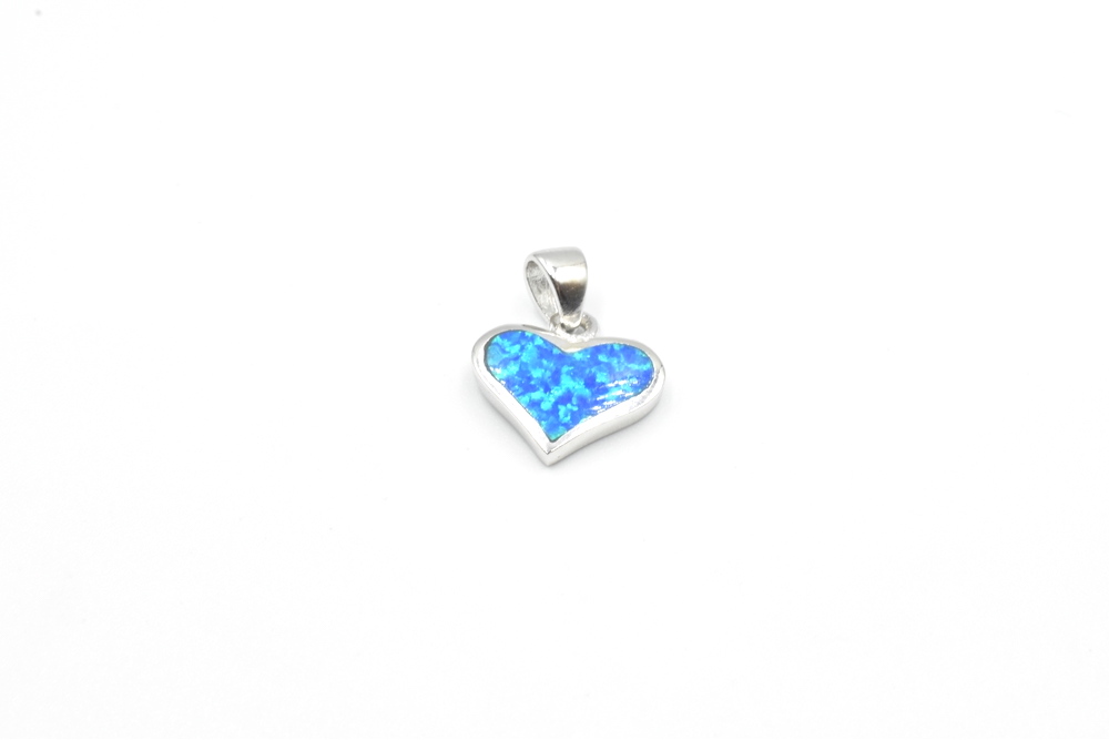 silver pendant 