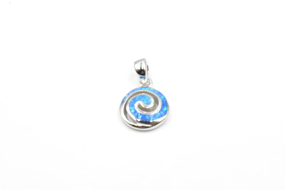 silver pendant 