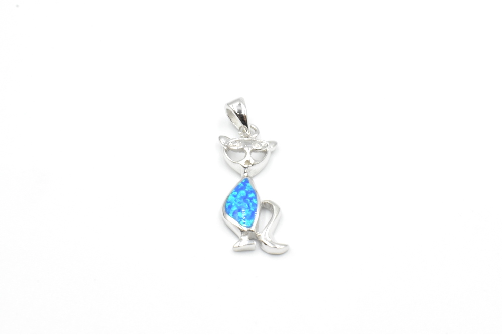 silver pendant 