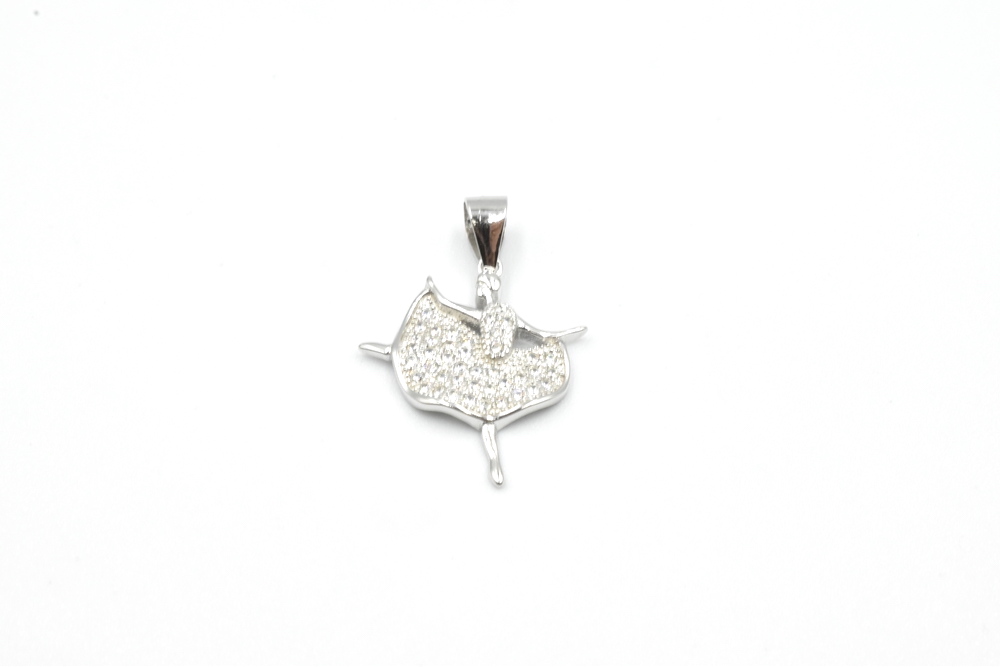 silver pendant 