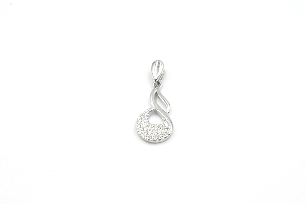 silver pendant 