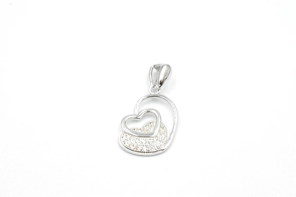 silver pendant 
