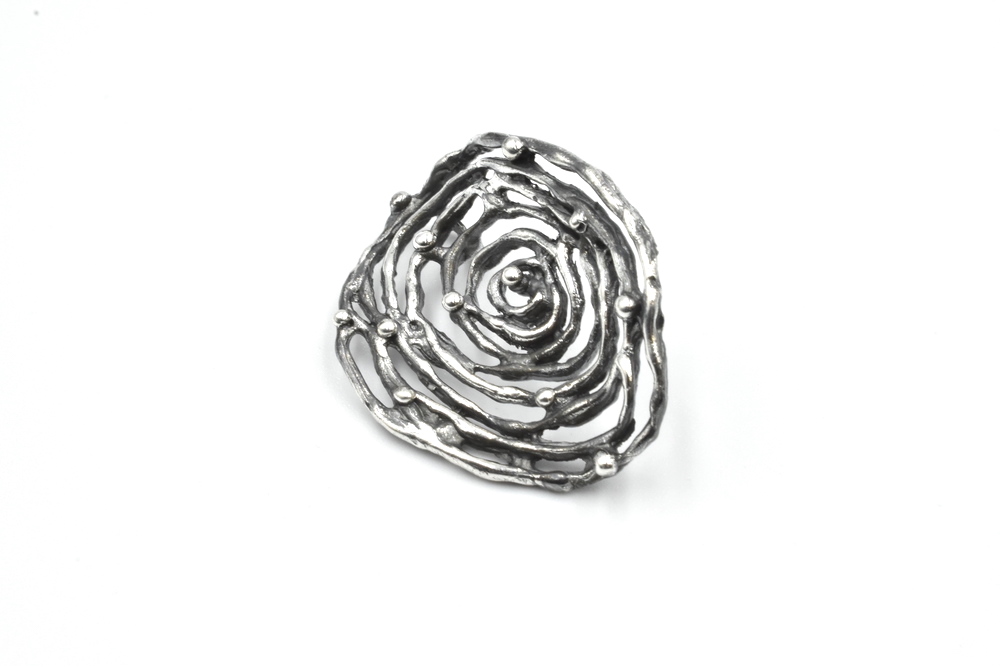 silver pendant 