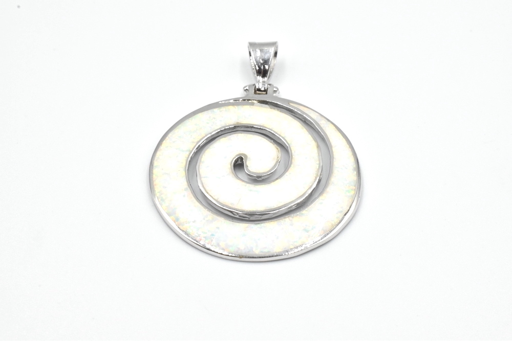 silver pendant 