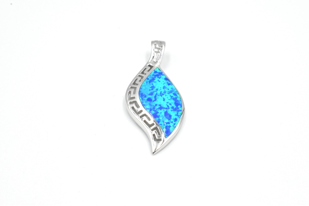 silver pendant 