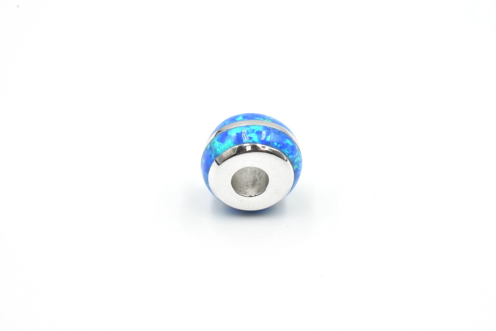 silver pendant 