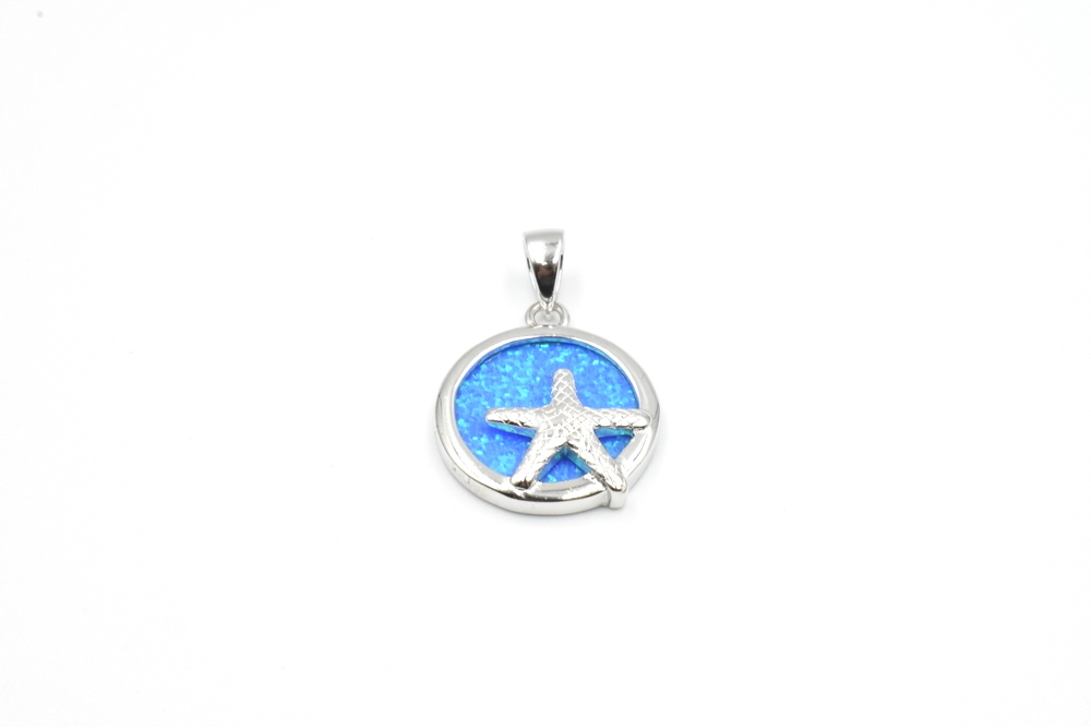 silver pendant 