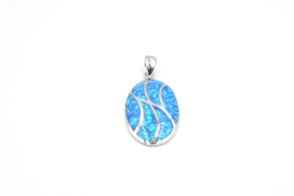 silver pendant 