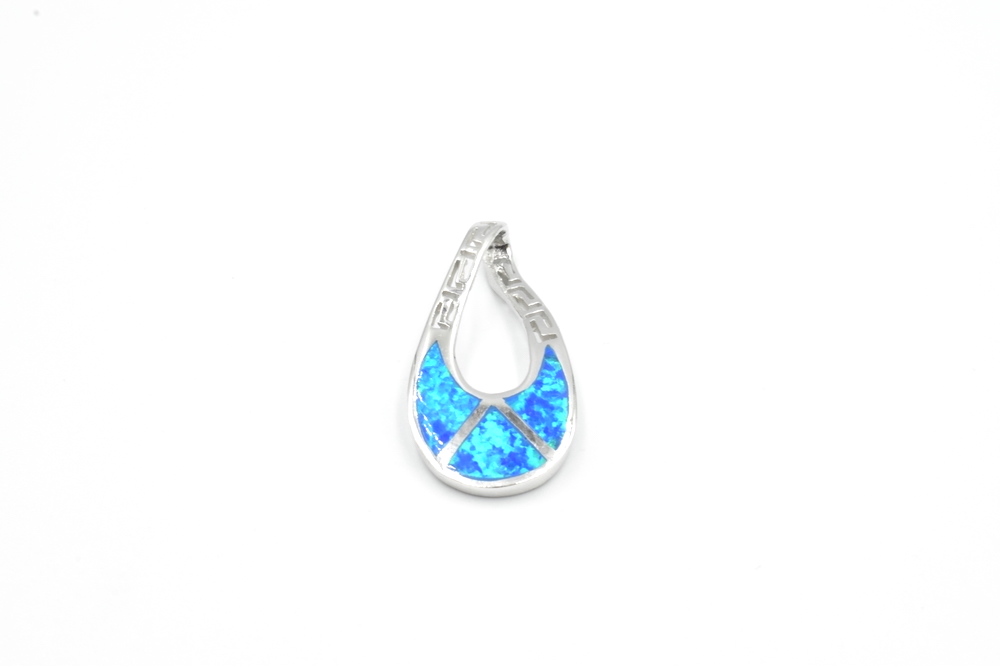 silver pendant 