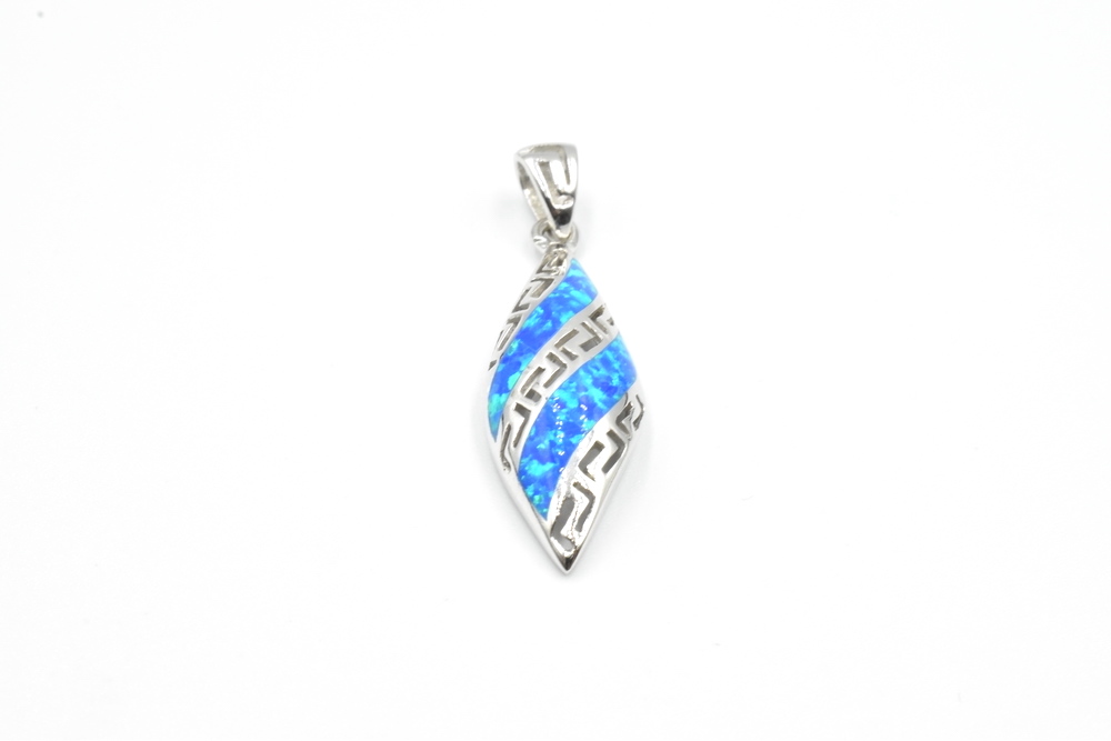 silver pendant 