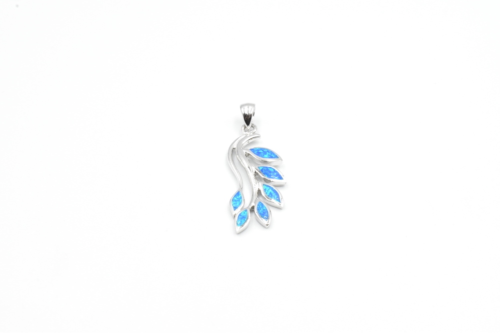 silver pendant 