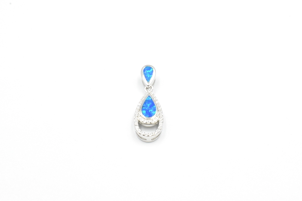 silver pendant 