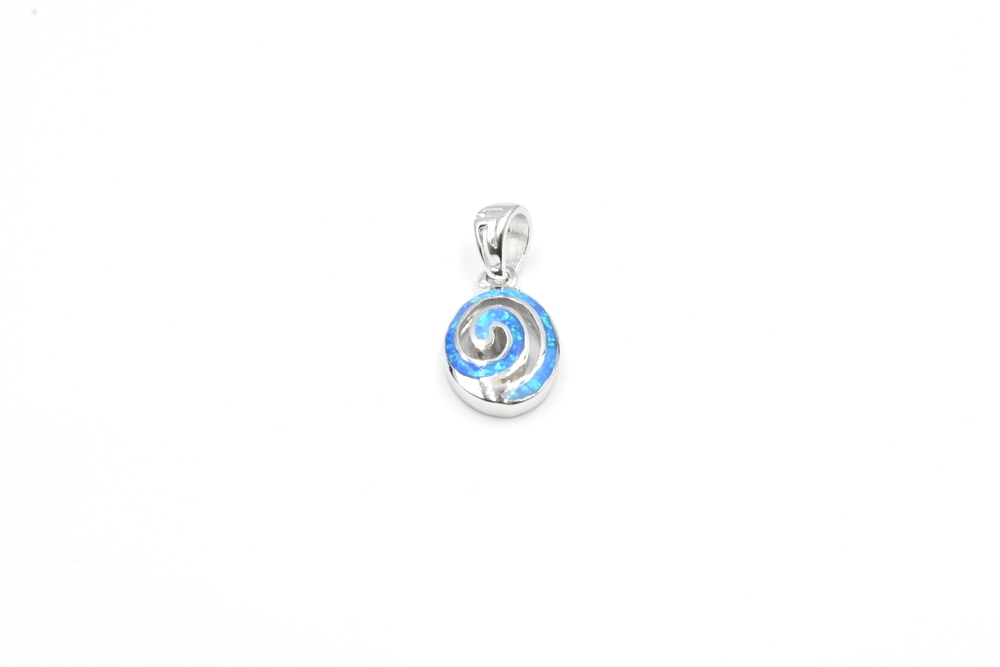 silver pendant 