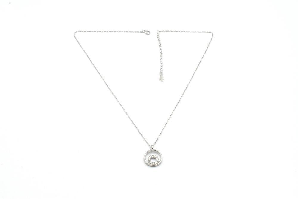 silver necklace 