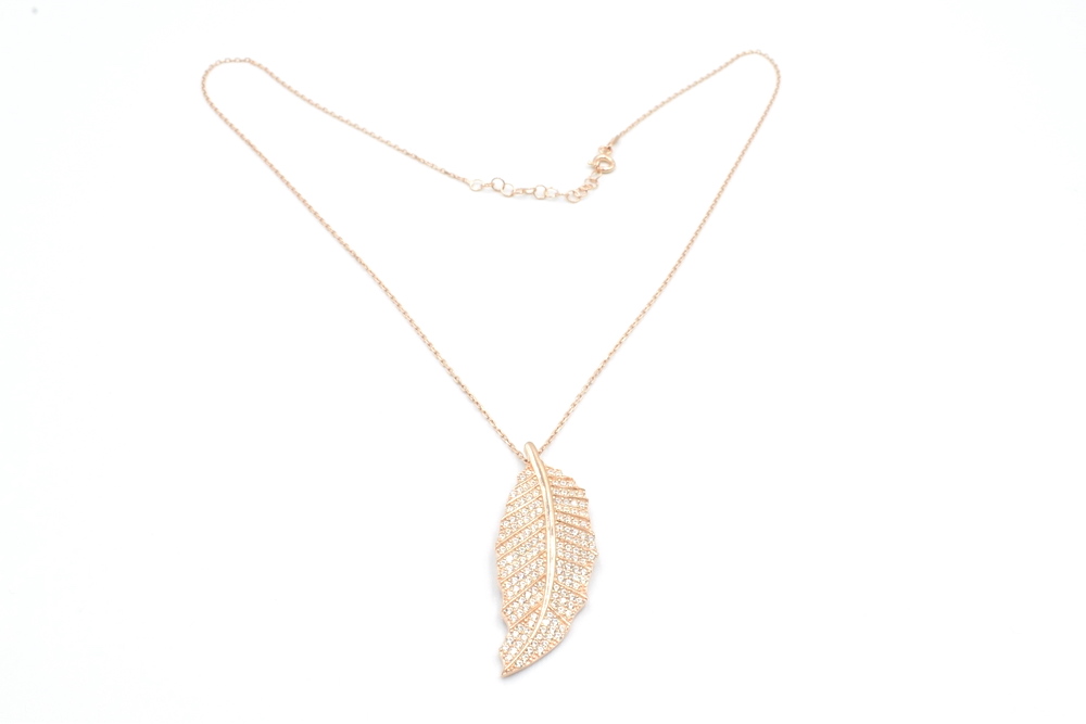 pink gold necklace