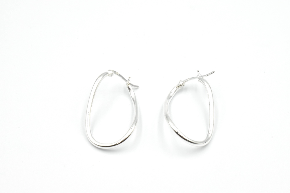 silver hooks